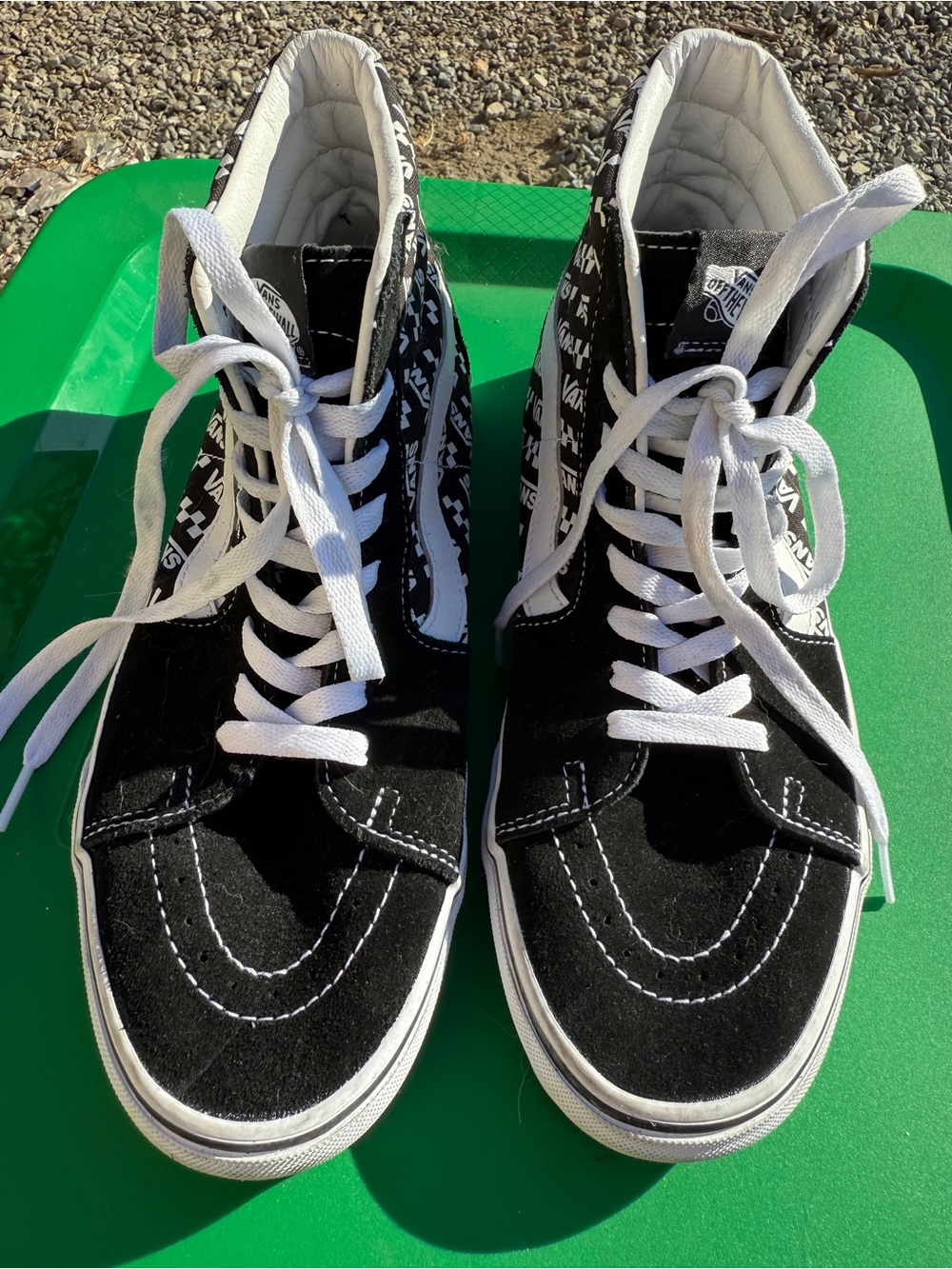 Vans Unisex Men’s 9 or Women’s 10 Black & White High-Top Skate Sneakers